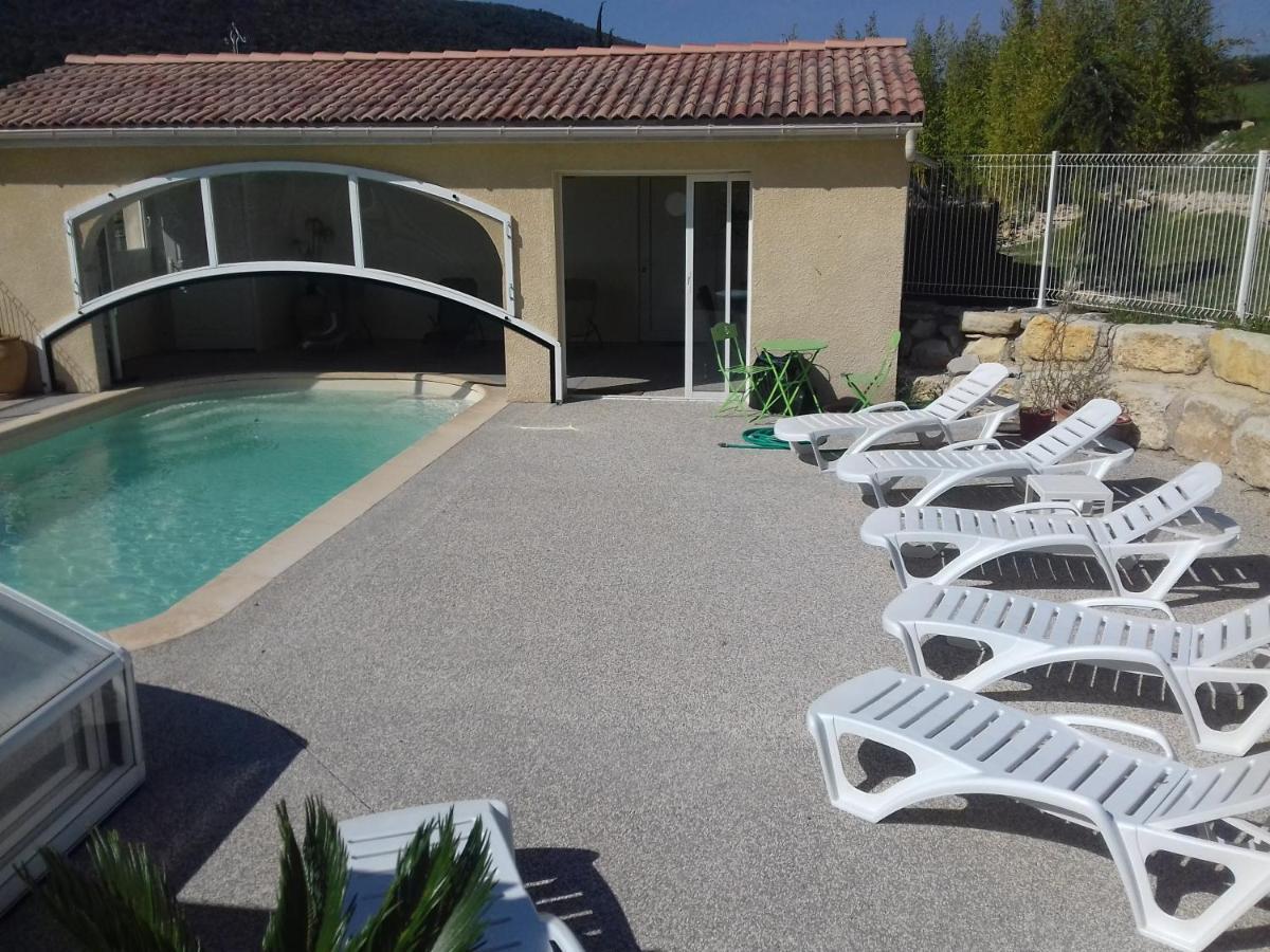Gites Du Combeau Saint-Maurice-d'Ibie Bagian luar foto